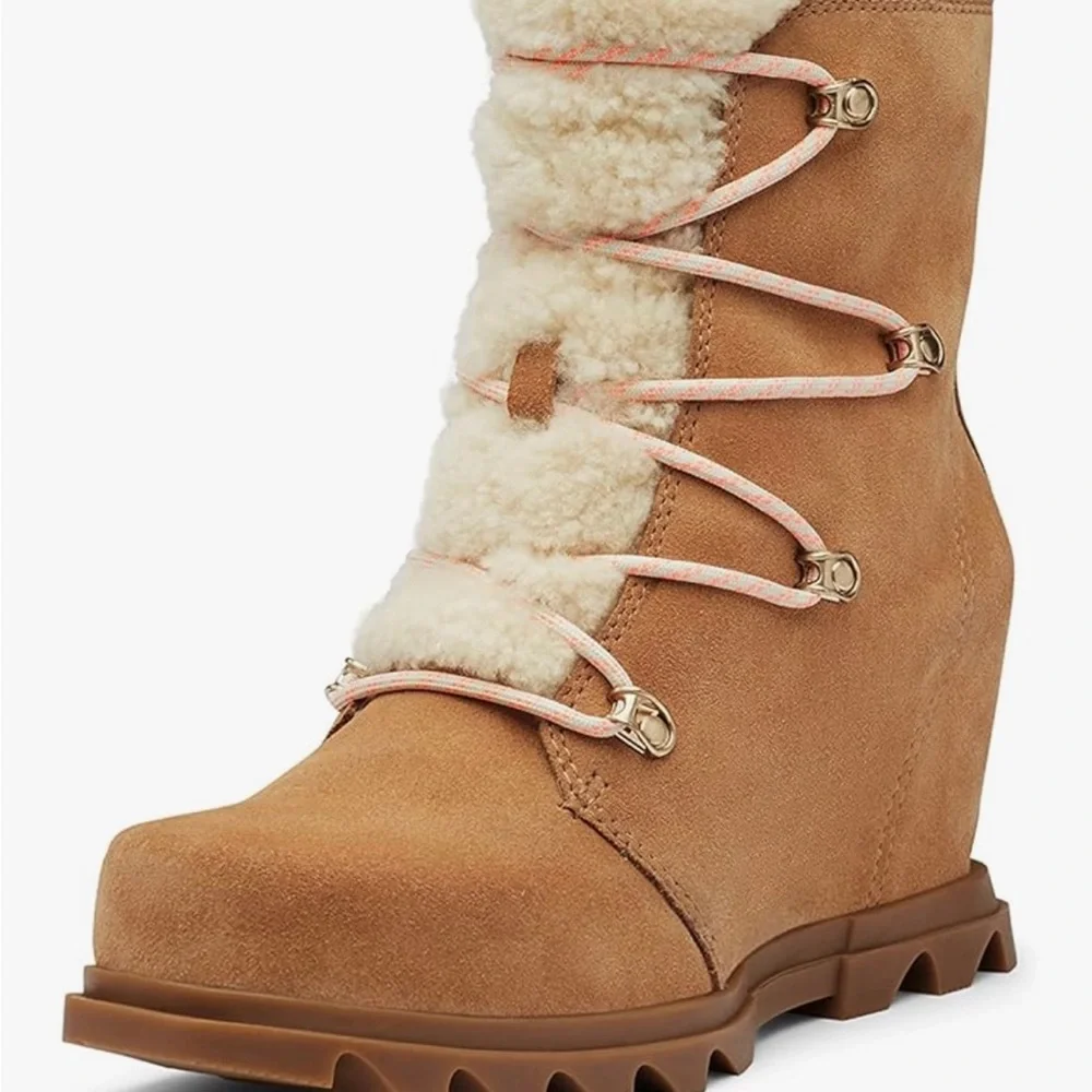 Sorel Joan of Artic Wedge Lace Up Fur Boots Tan EUC - Picture 6 of 13